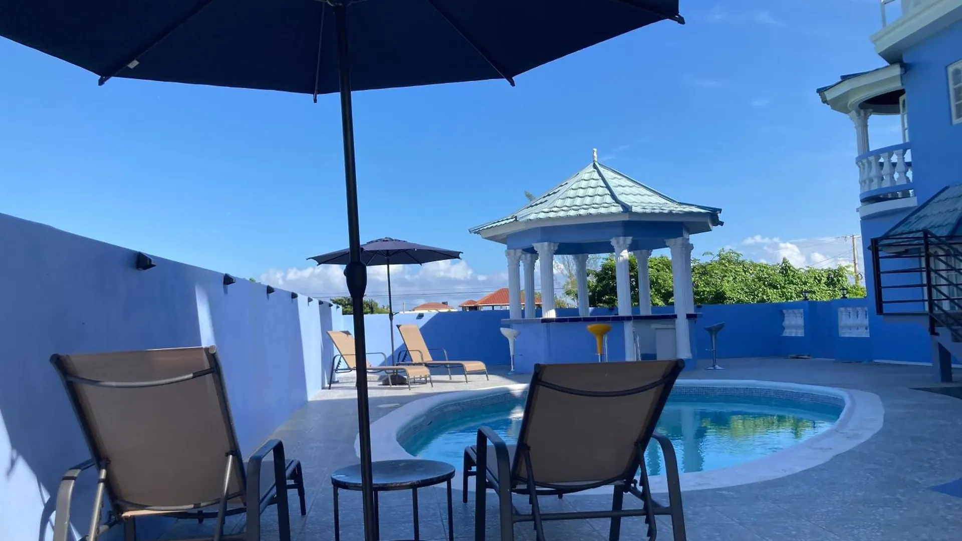 Blue Flamingo Villa Montego Bay