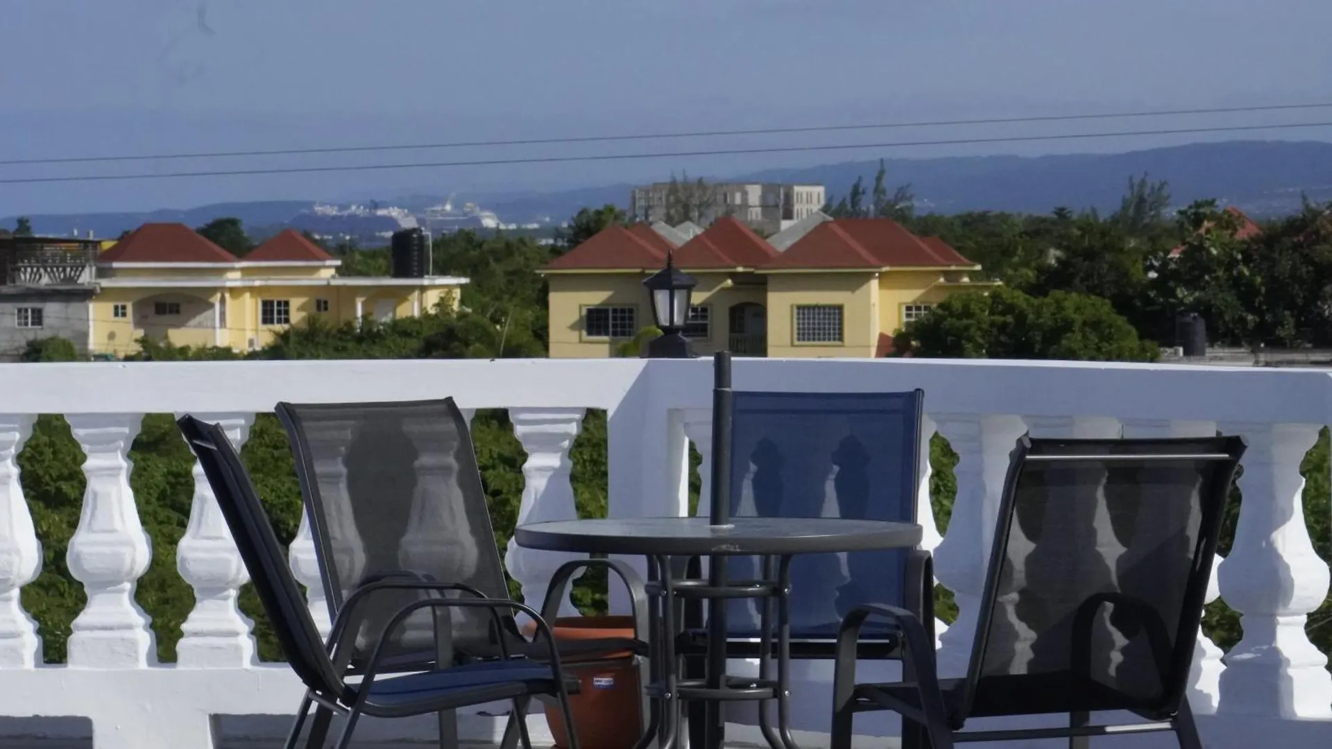 Blue Flamingo Villa Montego Bay